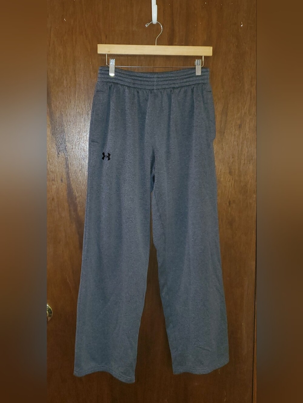 Under Armour Gray Athletic Sweatpants Sz Medium